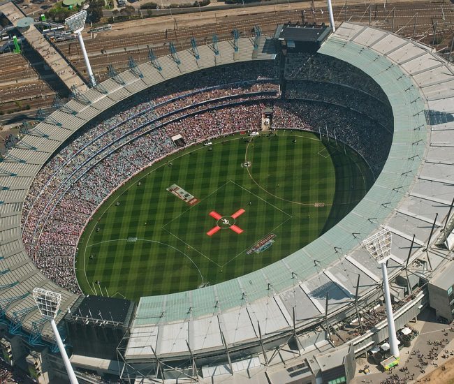 AFL_Grand_Final_2010_on_the_Melbourne_Cricket_Ground-qkuizodyeegmr44tsz9hc1rl8ybpjpgn78t7rprim4